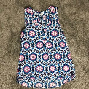 Crown and Ivy Tank top!